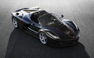 La Ferrari Spider, la belle transalpine se découvre