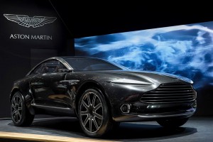 Aston Martin DBX  Un SUV électrique et son Kers
