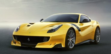 La sublime Ferrari F12 tdf se pavane en quelques clichés...