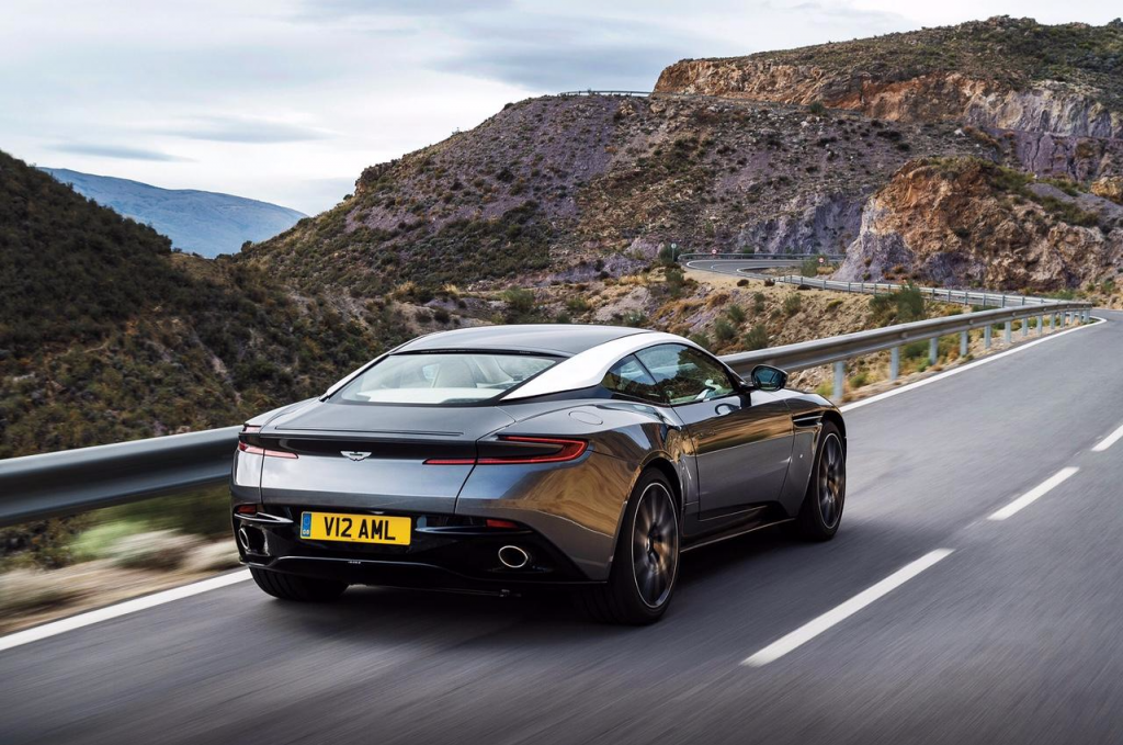 Nouvelle Aston Martin DB11