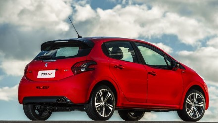 Peugeot 208 GT vue de derrière