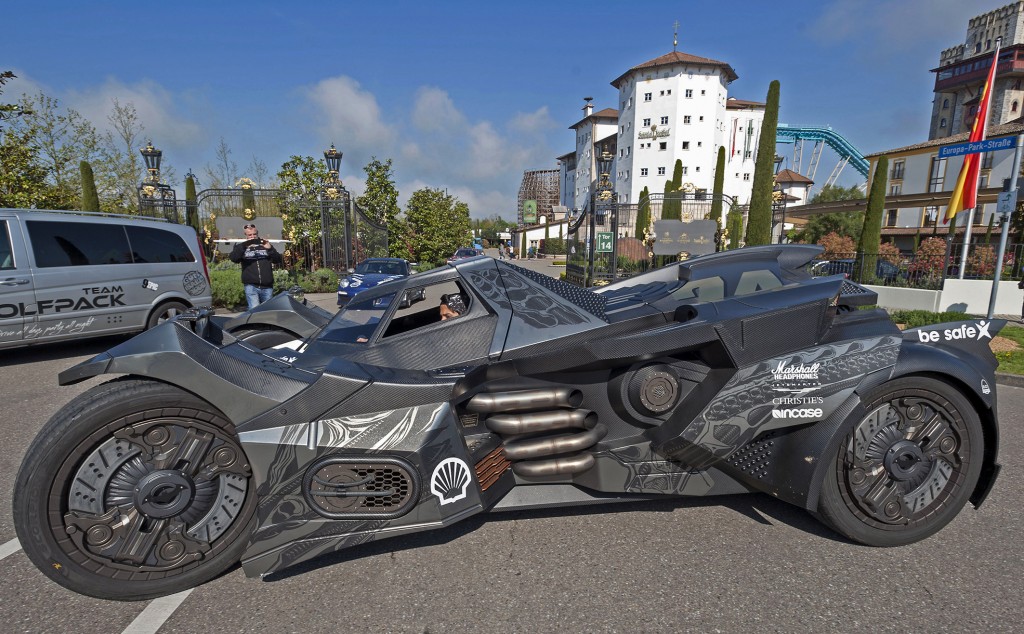 Batman Justice League Batmobile