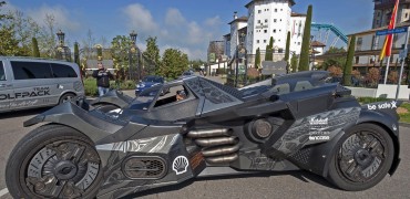 Batman Justice League Batmobile