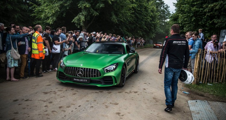 Mercedes AMG GT R