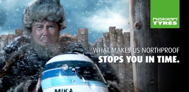 Mika Hakkinen vous offre son casque dédicacé