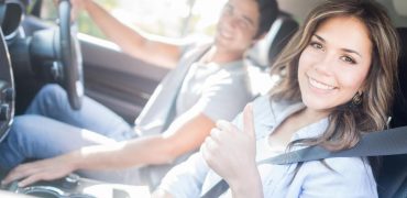 Comment économiser sur son assurance auto quand on est jeune conducteur 