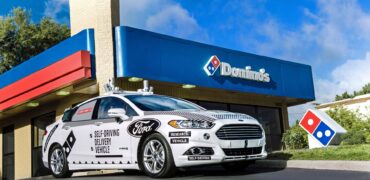 Ford Domino's Livraison voitures autonomes