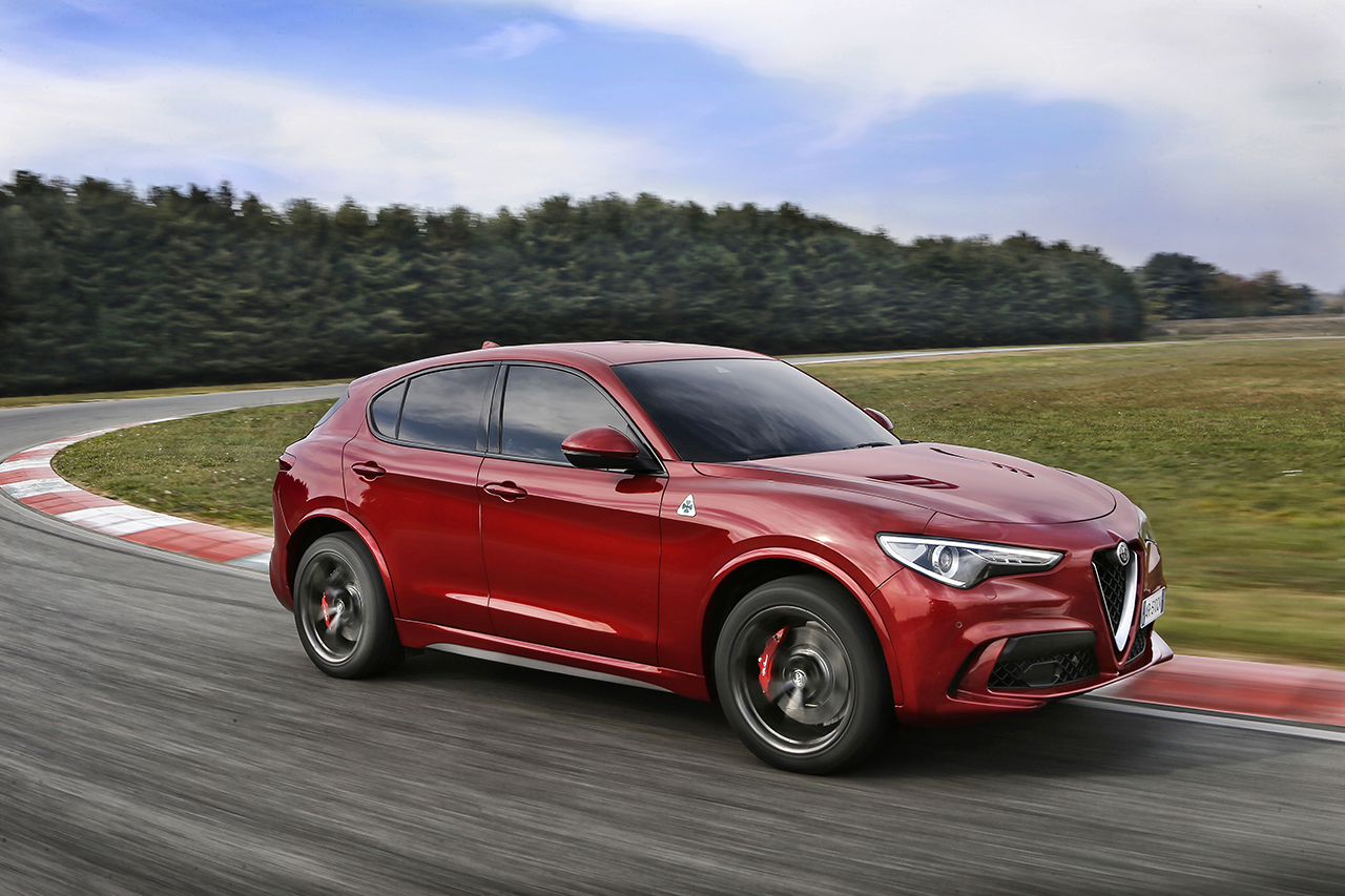 Alfa Romeo Stelvio Quadrifoglio, le SUV le plus rapide de sa