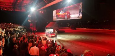 Tesla Semi Tesla Roadster