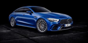 L'inédite Mercedes AMG GT fait ses débuts à Genève