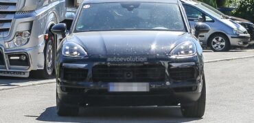 Le Porsche Cayenne Coupé en flagrant délit (image)