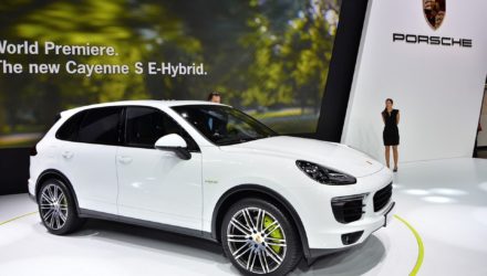 Le Porsche Cayenne véhicule hybride préféré des français !