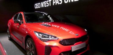 Mondial de l'Auto 2018, la Kia Stinger a de quoi séduire