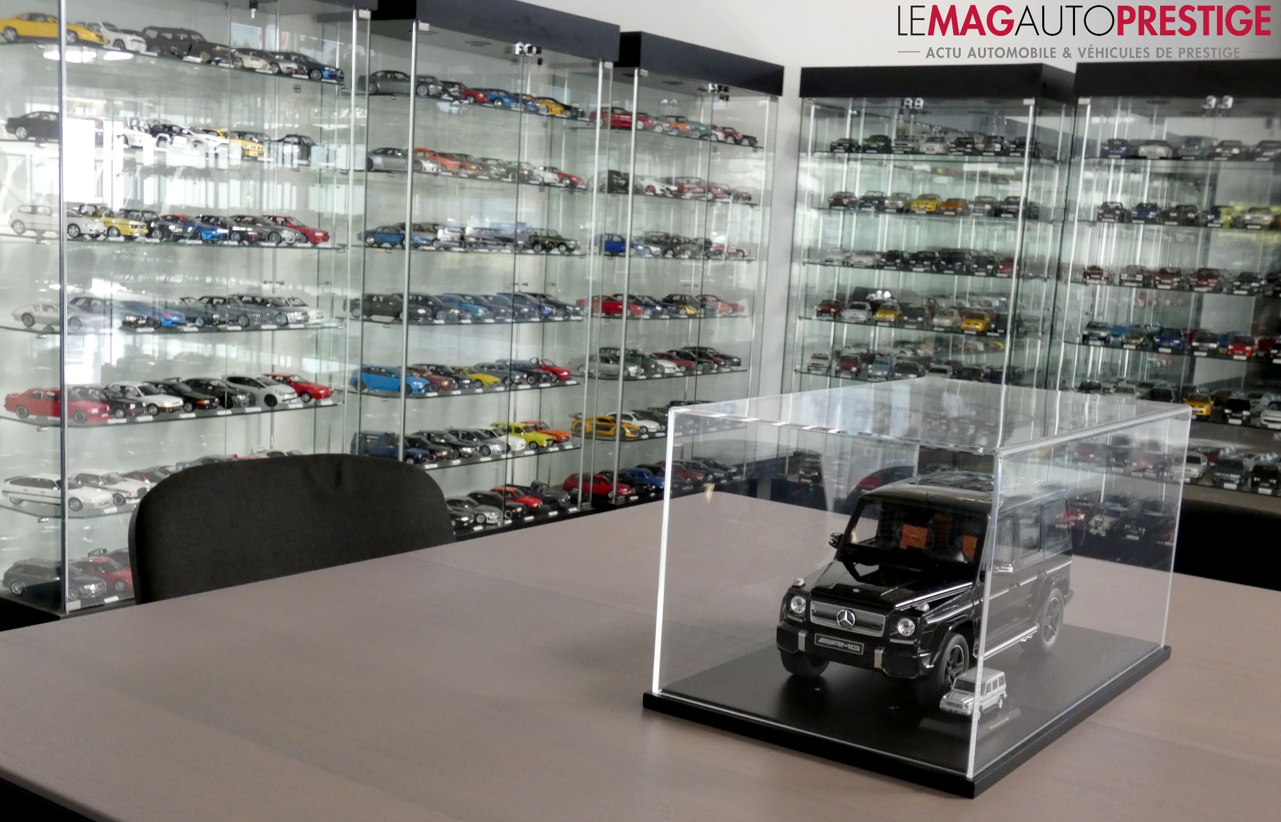 Vitrine pour modèle 1/18ème - Voiture miniature de collection - GT