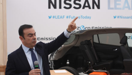 Carlos Ghosn: garde à vue prolongée et licencié par Nissan