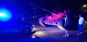 En Pologne, un homme ivre s’offre une virée en Tank !