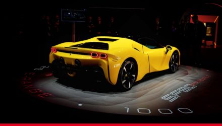 Ferrari dévoile la SF90 Stradale, une hybride !