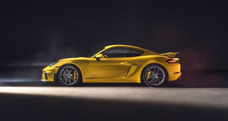 Porsche 718 Cayman GT4