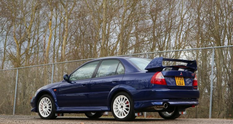 Mitsubishi Lancer Evo vers un retour de la mythique berline sportive