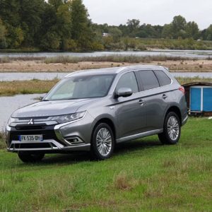 mitsubishi outlander PHEV