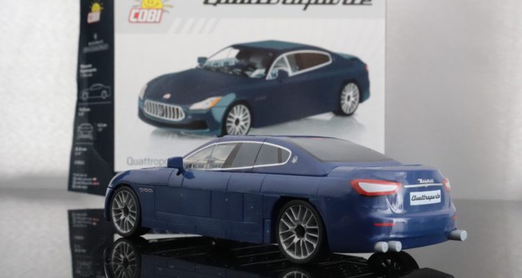 Maserati Quattroporte par Cobi le luxe en petites briques