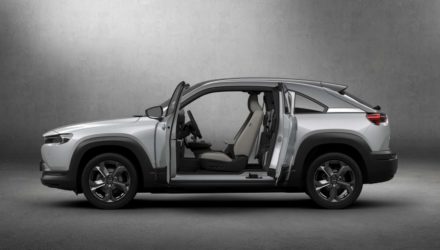 Salon de Bruxelles : Mazda dévoile son SUV Coupé électrique !