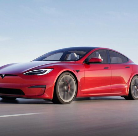 La Tesla Model S Plaid à l'assaut du record sur le Nürburgring !