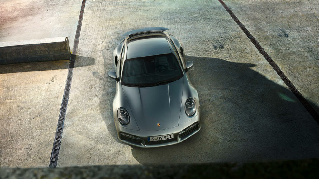 La Porsche 911 va passer à l'hybride !