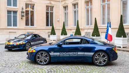 Gendarmes : ils crashent une Alpine A110 !