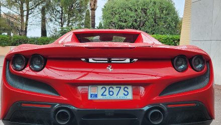 FERRARI F8 SPIDER