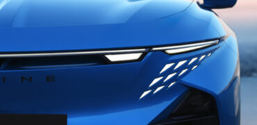 Alpine A390