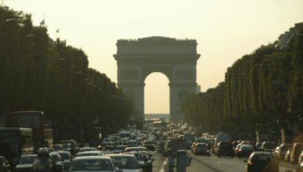Historique ! L'Assemblée enterre les ZFE !