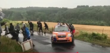 Vidéo : lourd bilan en Rallye, dans l'hexagone, trois spectateurs tués après une sortie de piste !