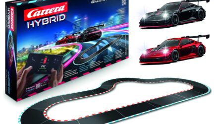 Carrera Hybrid, le circuit révolutionnaire qui mélange IA et Gaming !