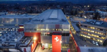 Ferrari fait face à une chute historique de son action en bourse !