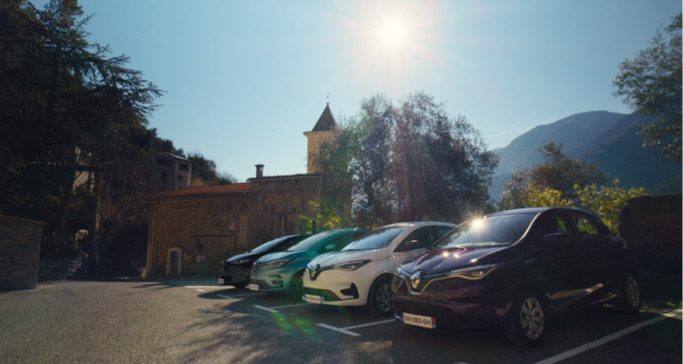 Renault pense santé et lance Renault Care Fleet dans les déserts médicaux !