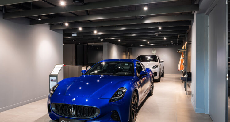 maserati showroom de cannes